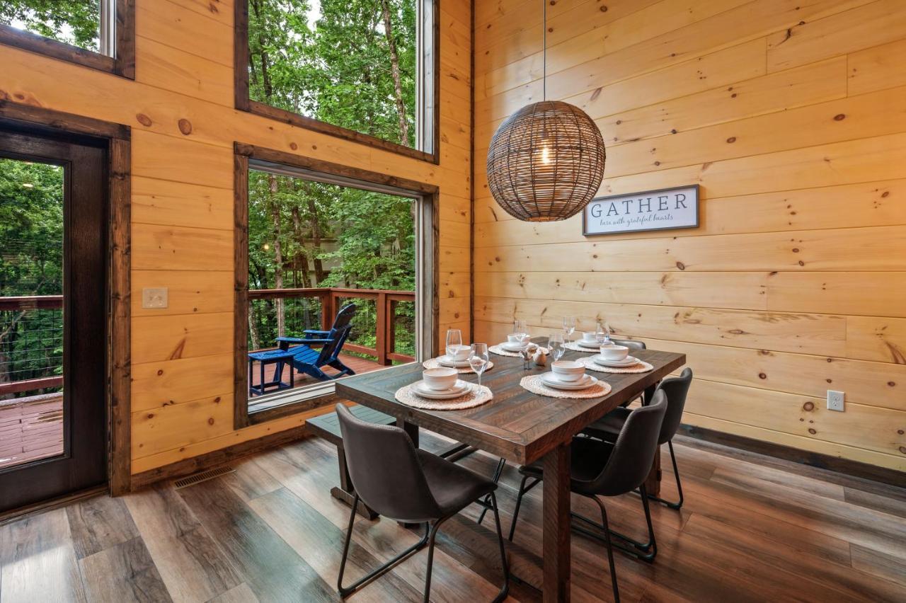 New Cozy Mountain Cabin Hot Tub Near Downtown Gatlinburg Eksteriør bilde