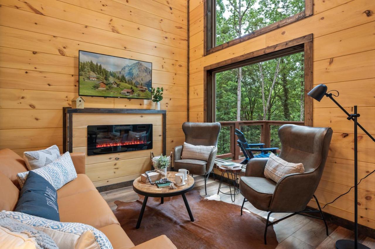 New Cozy Mountain Cabin Hot Tub Near Downtown Gatlinburg Eksteriør bilde