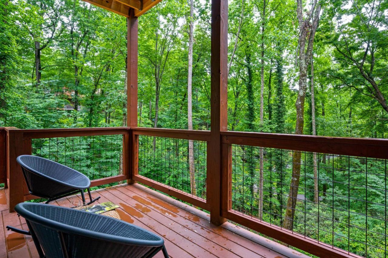 New Cozy Mountain Cabin Hot Tub Near Downtown Gatlinburg Eksteriør bilde