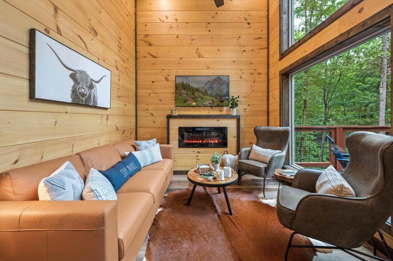New Cozy Mountain Cabin Hot Tub Near Downtown Gatlinburg Eksteriør bilde